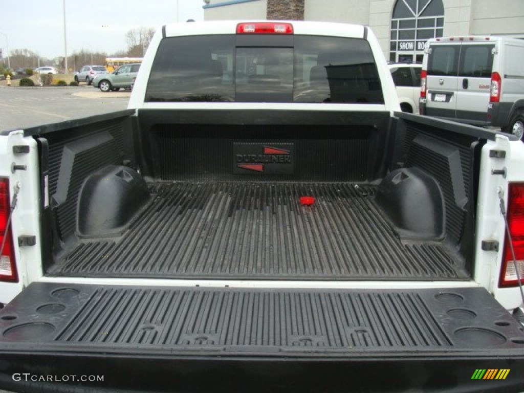 2013 1500 SLT Quad Cab 4x4 - Bright White / Black/Diesel Gray photo #6