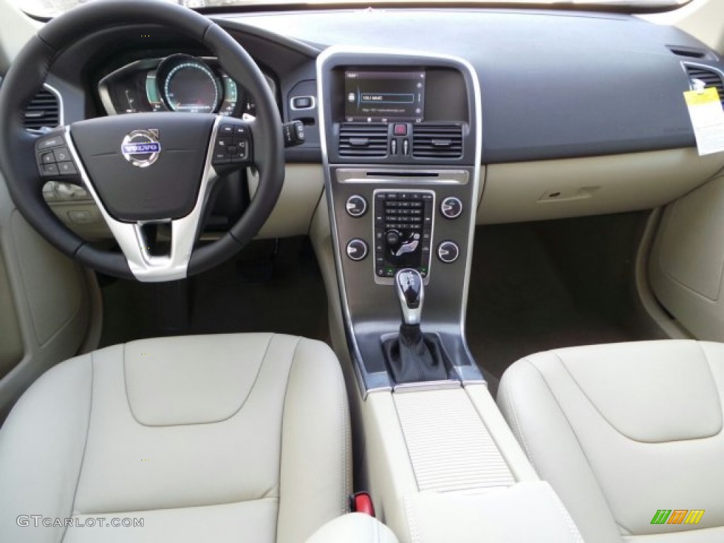 2015 Volvo XC60 T6 AWD Soft Beige Dashboard Photo #91625694