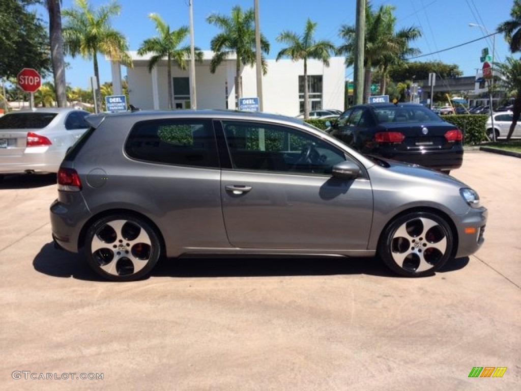 2011 GTI 2 Door - United Gray Metallic / Interlagos Plaid Cloth photo #6