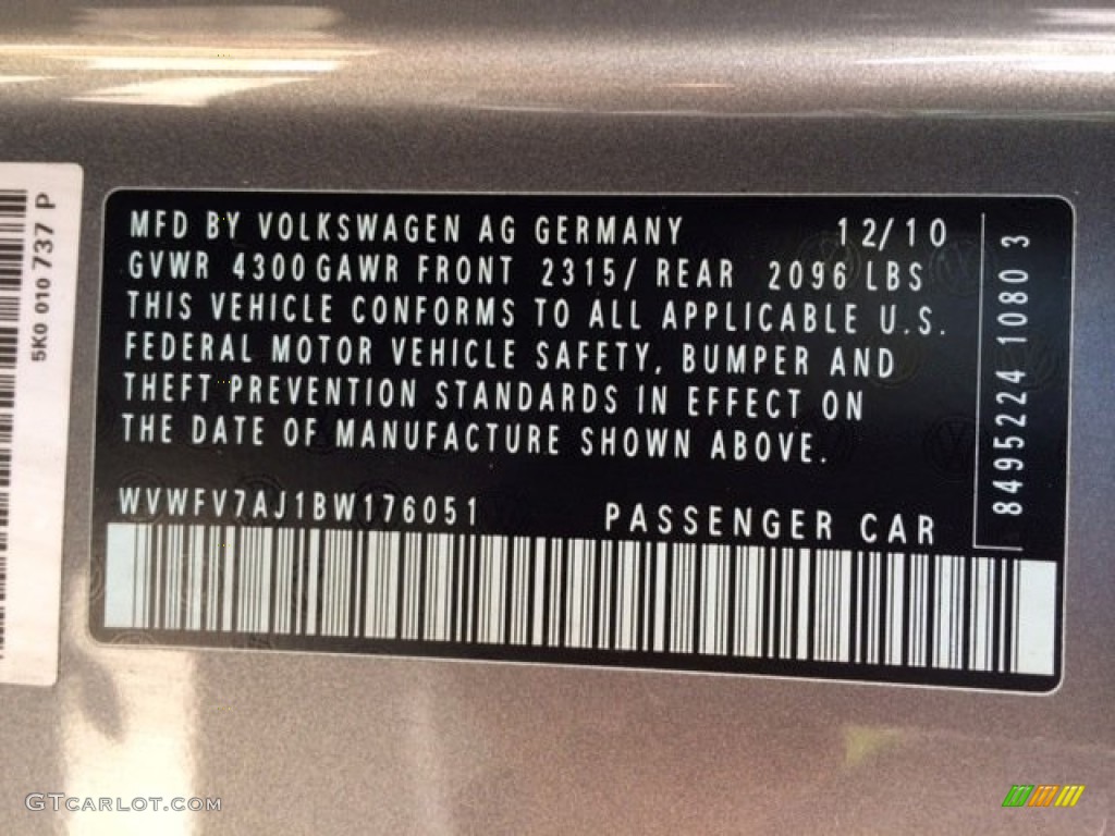 2011 GTI 2 Door - United Gray Metallic / Interlagos Plaid Cloth photo #13