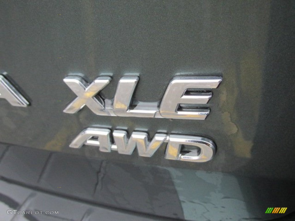 2005 Sienna XLE AWD - Aspen Green Pearl / Taupe photo #9