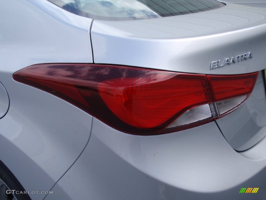 2014 Elantra SE Sedan - Silver / Gray photo #13