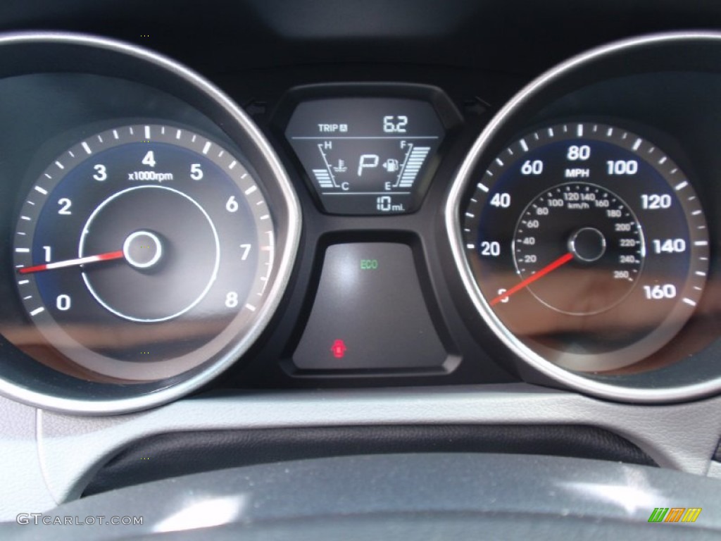 2014 Elantra SE Sedan - Silver / Gray photo #31