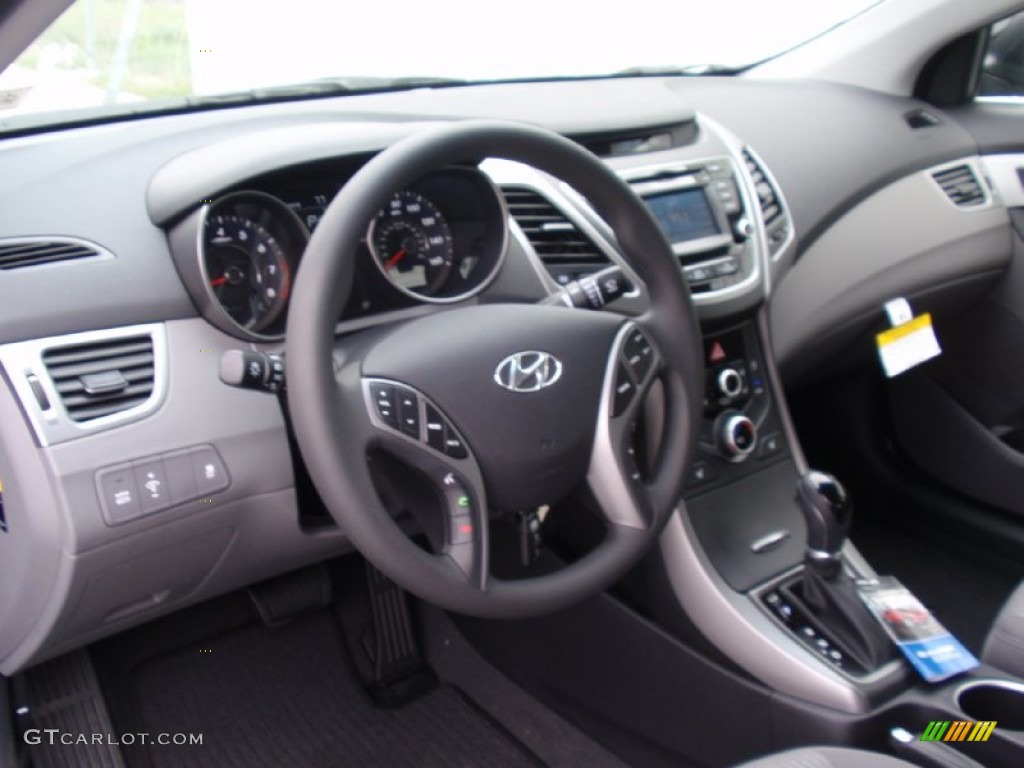 2014 Elantra SE Sedan - Black / Gray photo #24