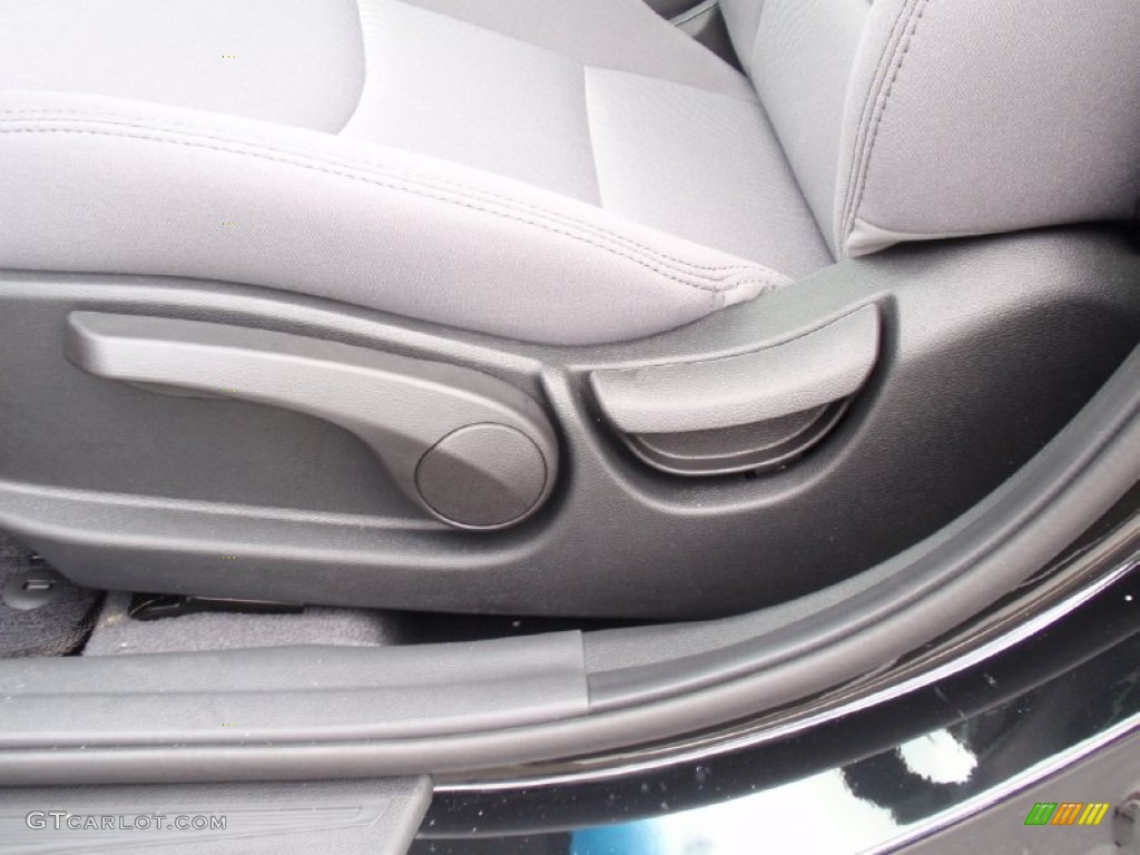 2014 Elantra SE Sedan - Black / Gray photo #26