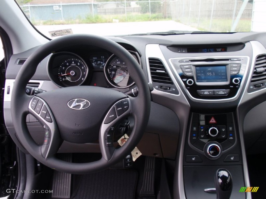 2014 Elantra SE Sedan - Black / Gray photo #27