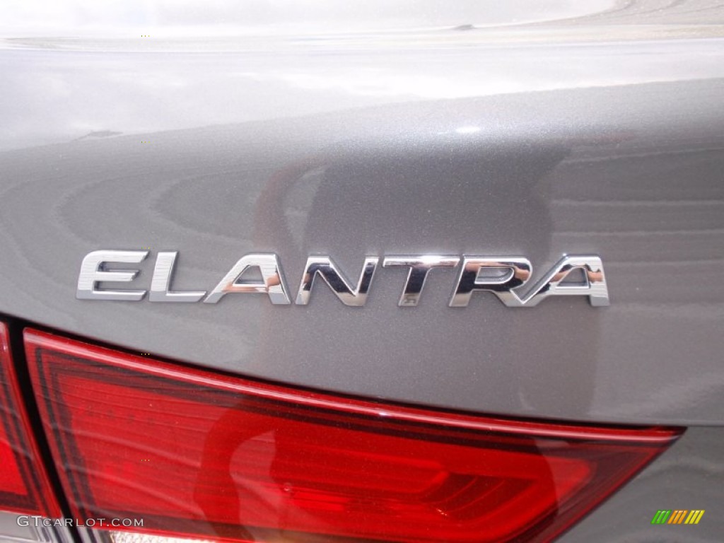 2014 Elantra SE Sedan - Gray / Gray photo #14