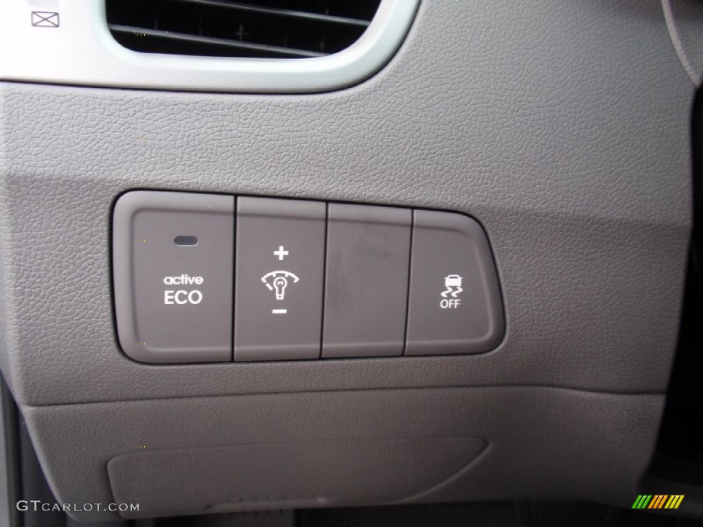 2014 Elantra SE Sedan - Gray / Gray photo #32