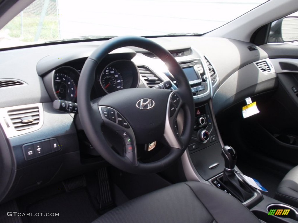 2014 Elantra Limited Sedan - Gray / Black photo #25