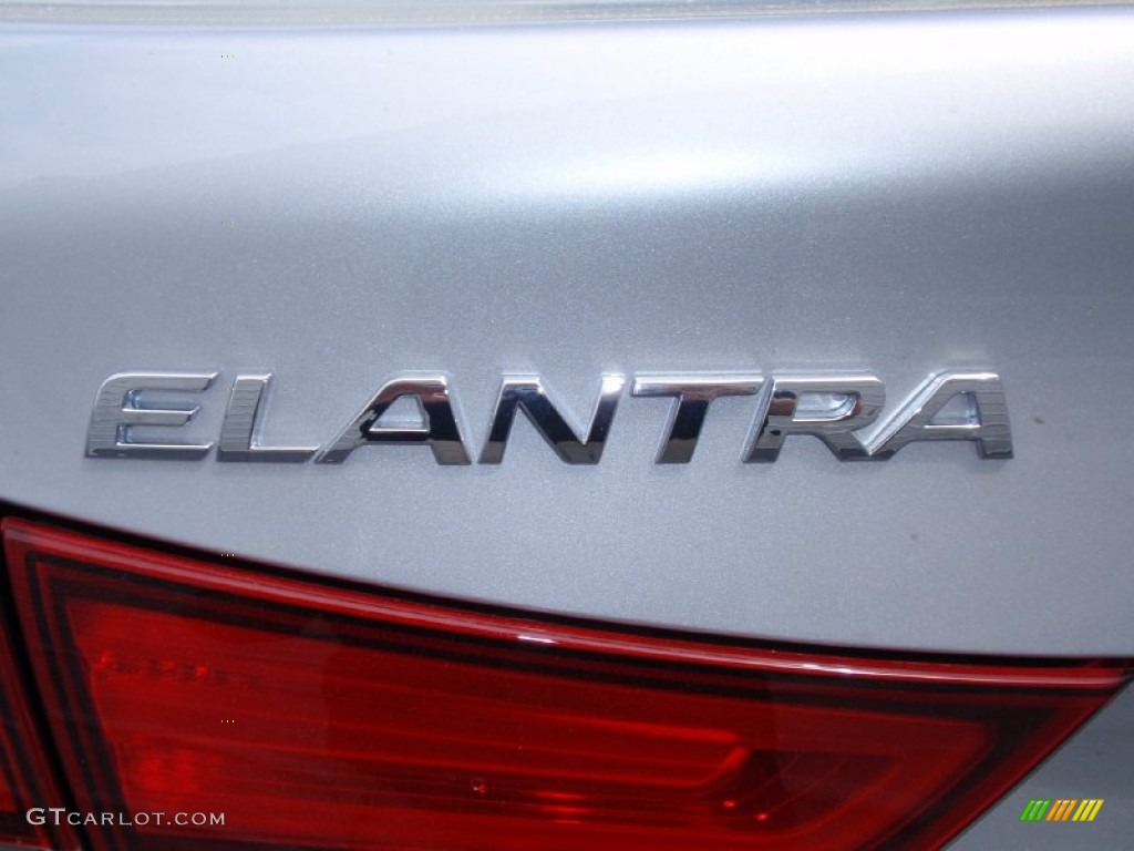2014 Elantra SE Sedan - Silver / Gray photo #14