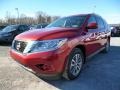 Cayenne Red - Pathfinder SV AWD Photo No. 3