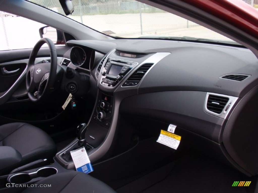 2014 Elantra Limited Sedan - Red / Black photo #18