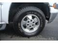 2002 Chevrolet Tahoe LT 4x4 Wheel and Tire Photo