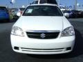 2006 Absolute White Suzuki Forenza Sedan  photo #2