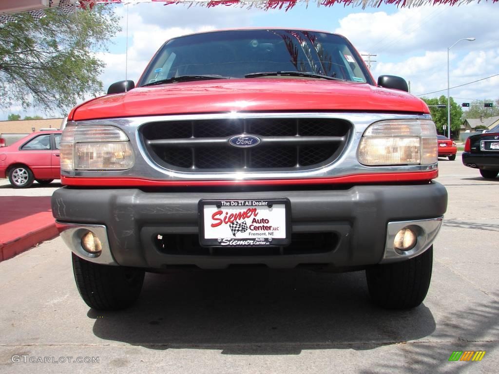 1999 Explorer XLT 4x4 - Bright Red Clearcoat / Medium Prairie Tan photo #3