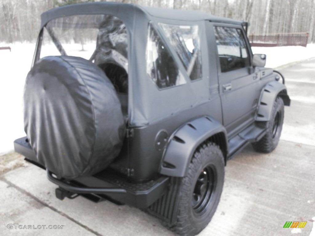 1988 Samurai Convertible 4x4 - Black / Black photo #8