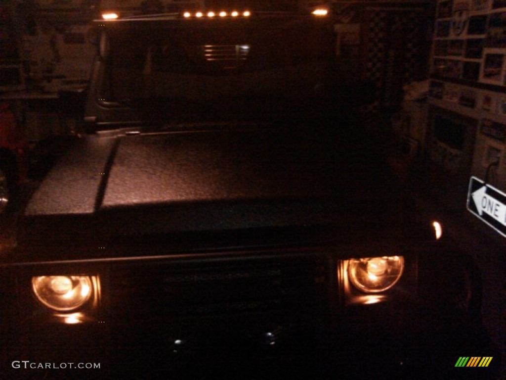 1988 Samurai Convertible 4x4 - Black / Black photo #37