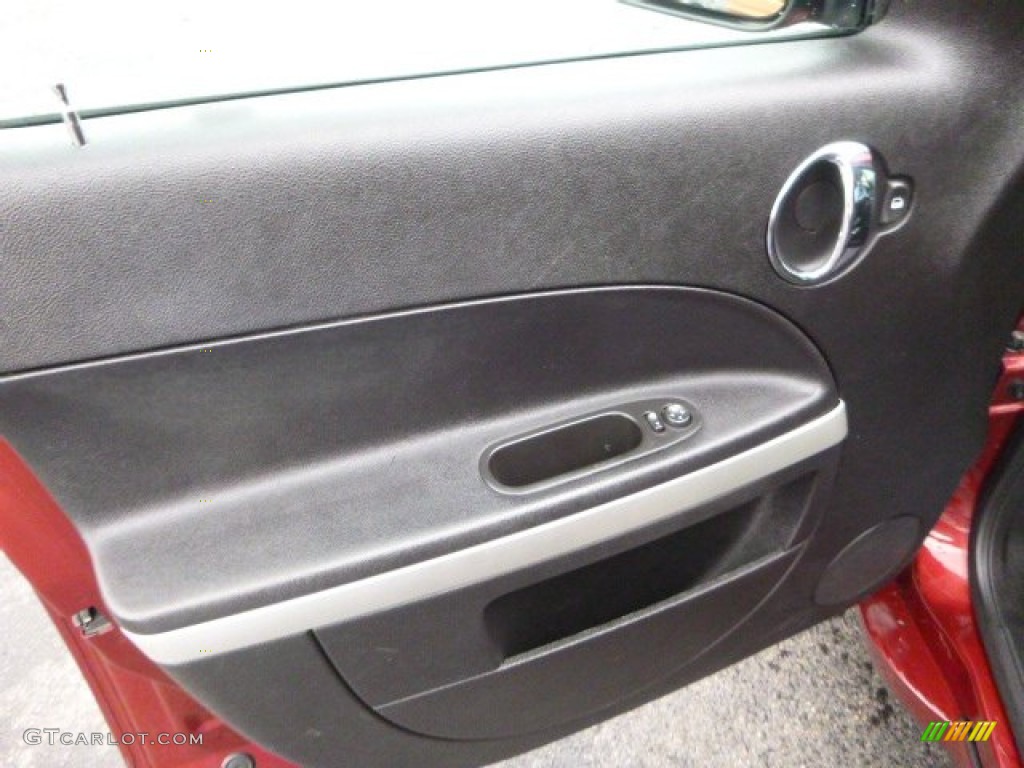 2008 HHR LS - Cardinal Red Metallic / Ebony Black photo #14
