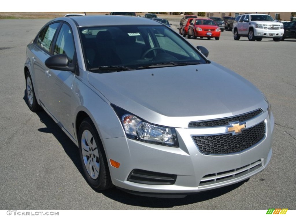 Silver Ice Metallic Chevrolet Cruze