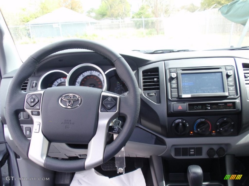 2014 Toyota Tacoma TSS Prerunner Double Cab Dashboard Photos