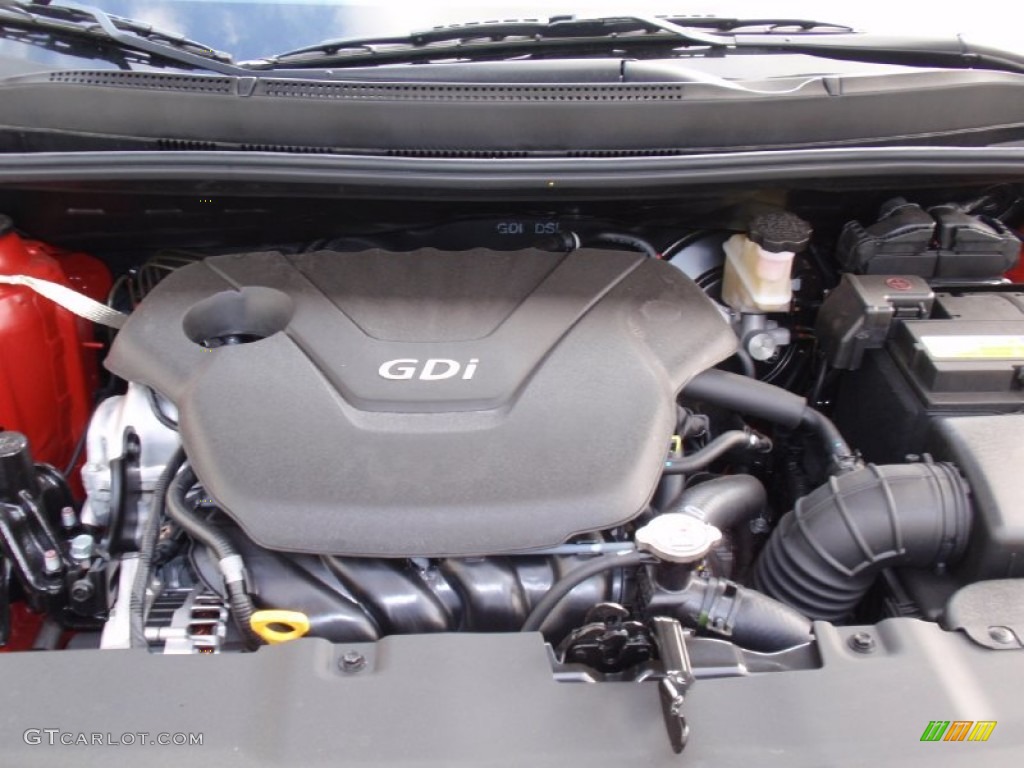 2014 Hyundai Accent GS 5 Door Engine Photos