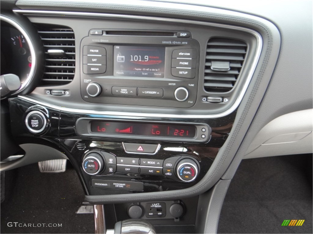 2014 Kia Optima EX Controls Photo #91666835