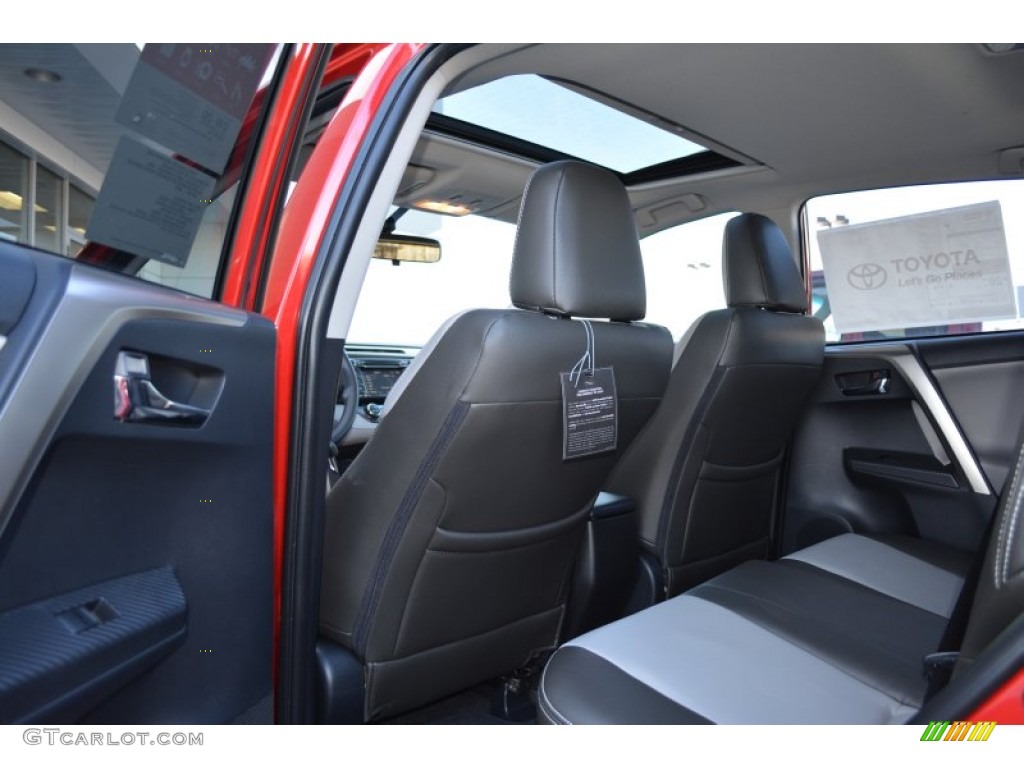 2014 Toyota RAV4 XLE Rear Seat Photos
