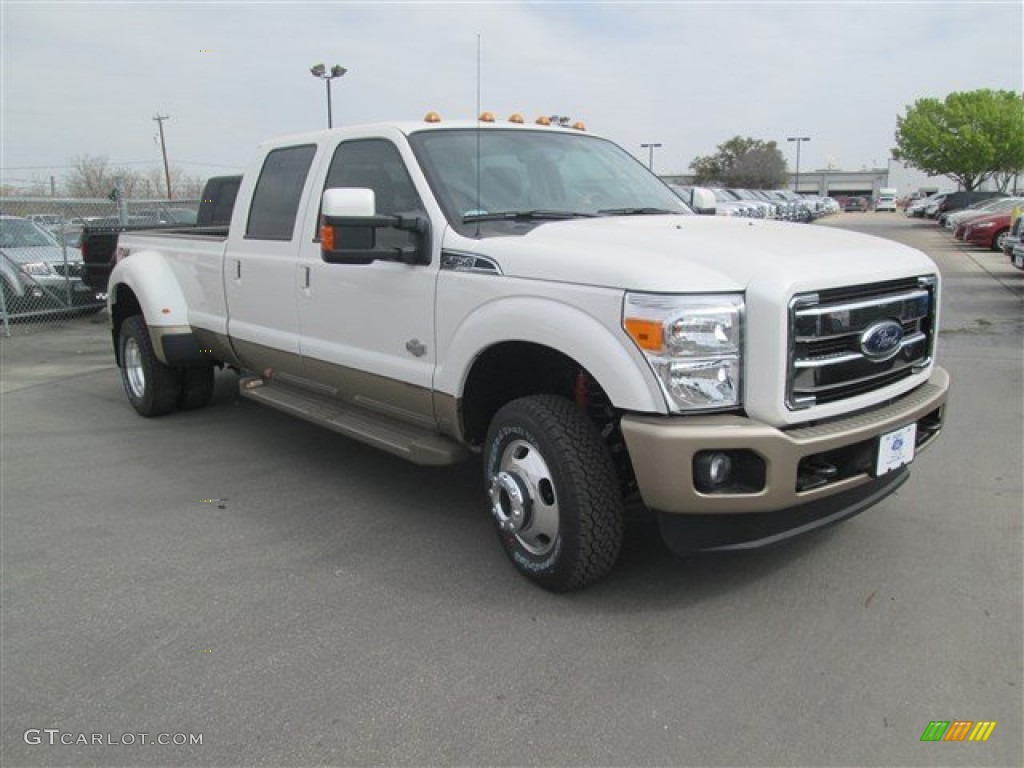 2014 F350 Super Duty King Ranch Crew Cab 4x4 Dually - White Platinum Tri-Coat / King Ranch Chaparral Leather photo #5