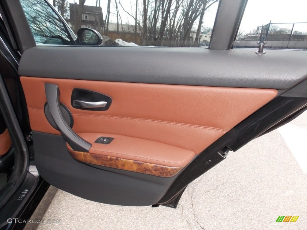 2007 BMW 3 Series 335xi Sedan Terra/Black Dakota Leather Door Panel Photo #91670033