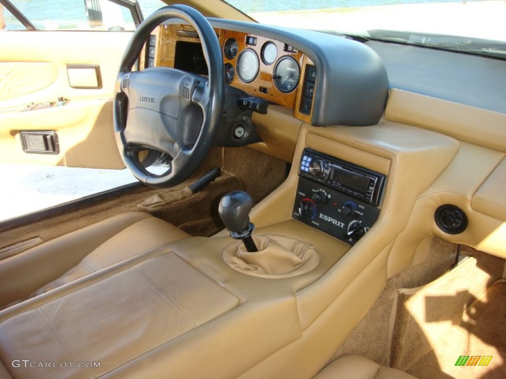 Beige Interior 1990 Lotus Esprit SE Photo #91670201