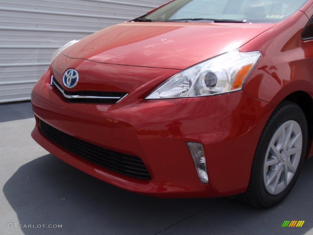 2014 Prius v Two - Barcelona Red Metallic / Bisque photo #11