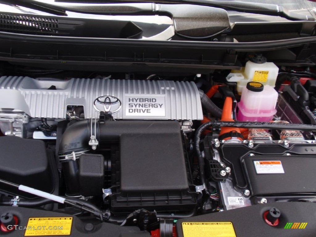 2014 Toyota Prius v Two 1.8 Liter DOHC 16-Valve VVT-i 4 Cylinder Gasoline/Electric Hybrid Engine Photo #91672304