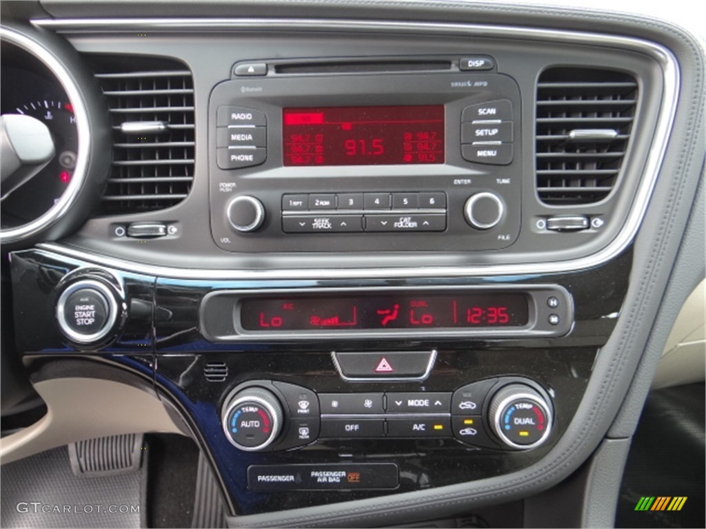 2014 Kia Optima EX Controls Photo #91672538