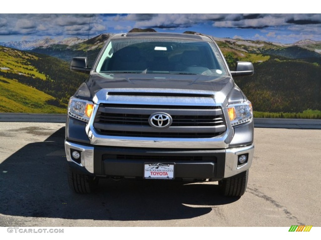 2014 Tundra SR5 Crewmax 4x4 - Magnetic Gray Metallic / Graphite photo #2