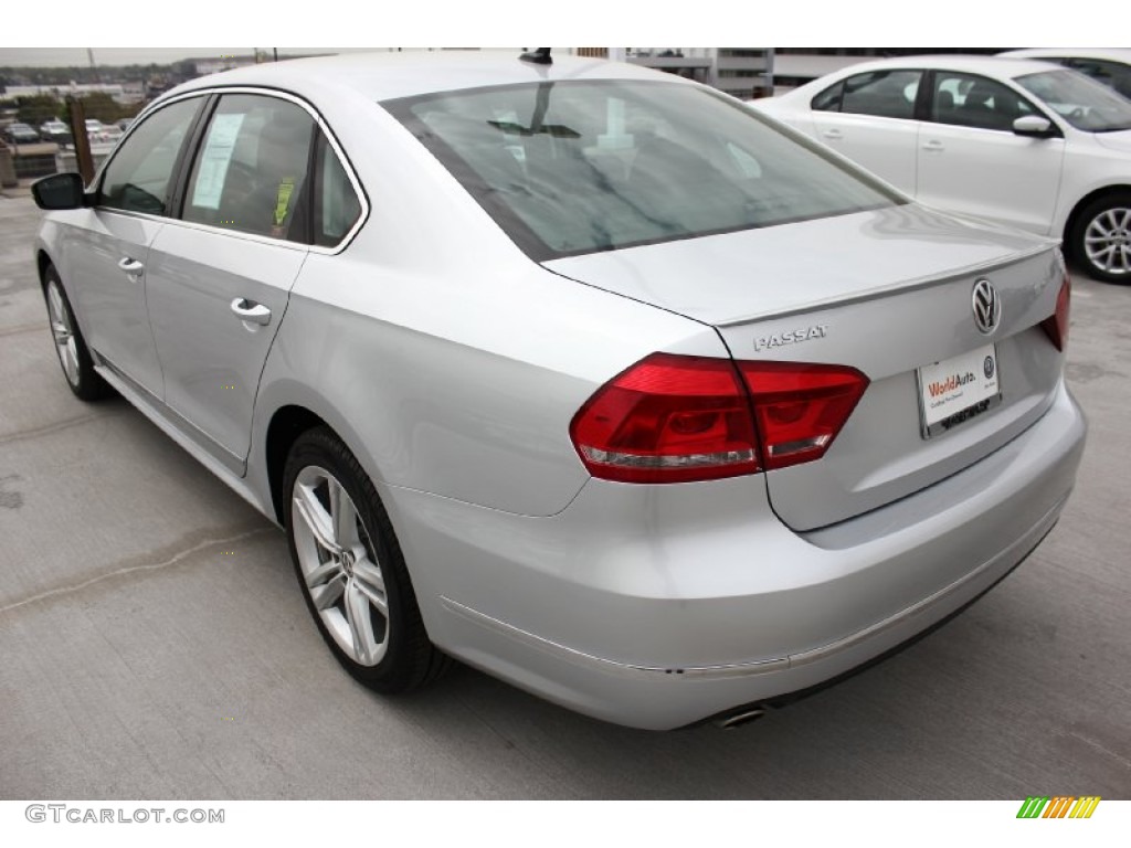 2013 Passat TDI SE - Reflex Silver Metallic / Moonrock Gray photo #7