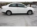 Candy White - Jetta SE Sedan Photo No. 10