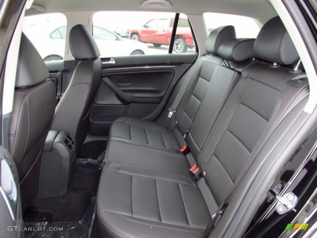 2014 Volkswagen Jetta TDI SportWagen Rear Seat Photos