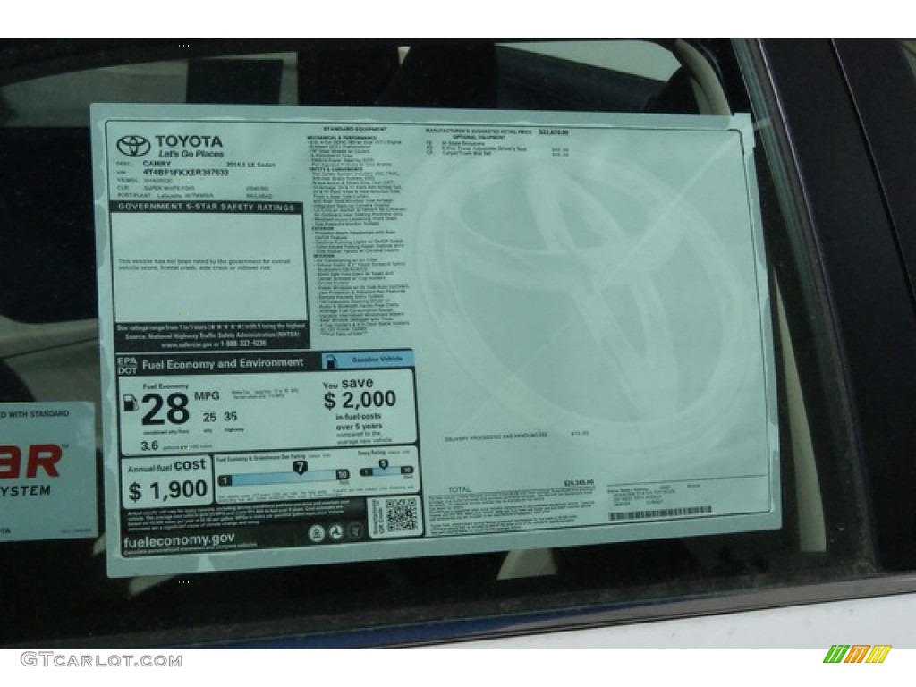 2014 Camry LE - Super White / Ivory photo #10