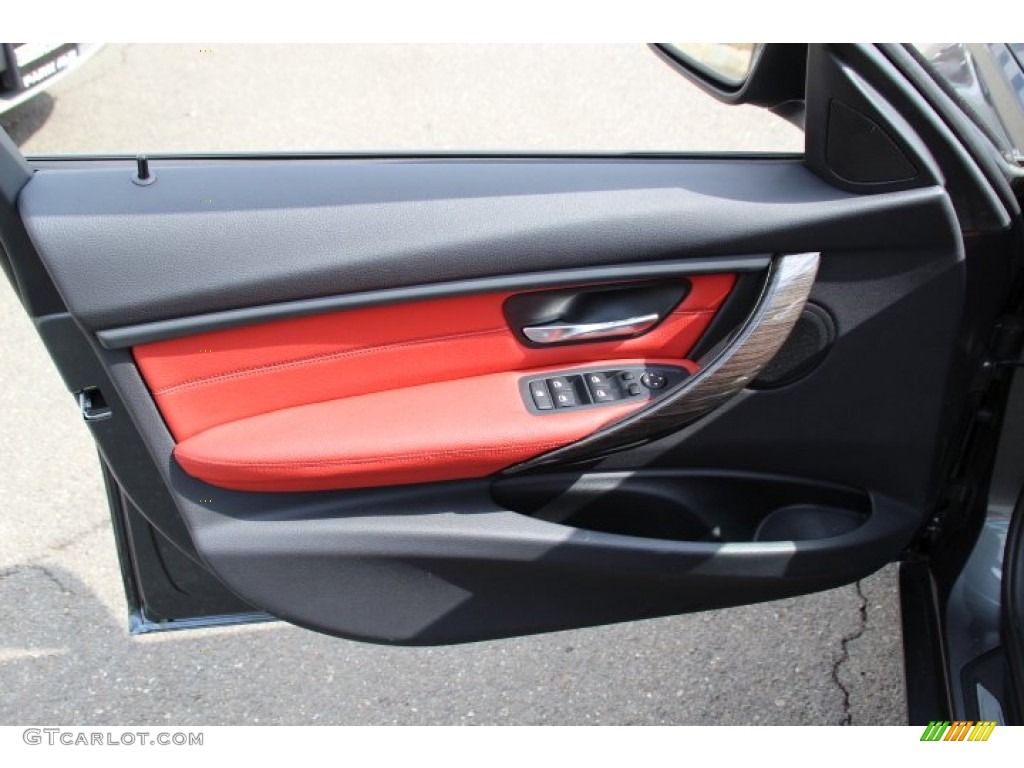 2013 BMW 3 Series 335i xDrive Sedan Coral Red/Black Door Panel Photo #91680455
