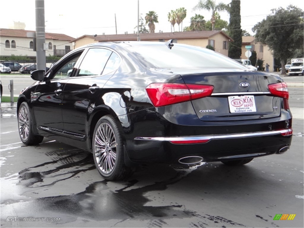 2014 Cadenza Limited - Aurora Black / White photo #4