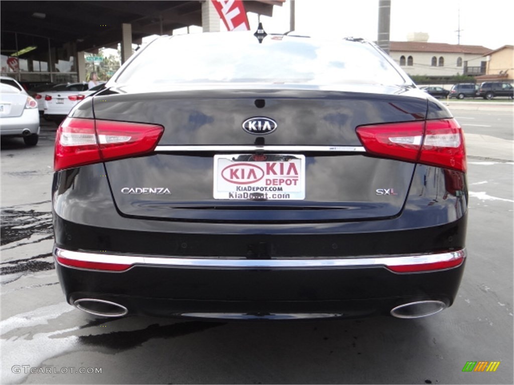2014 Cadenza Limited - Aurora Black / White photo #8