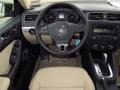 Black - Jetta SE Sedan Photo No. 13
