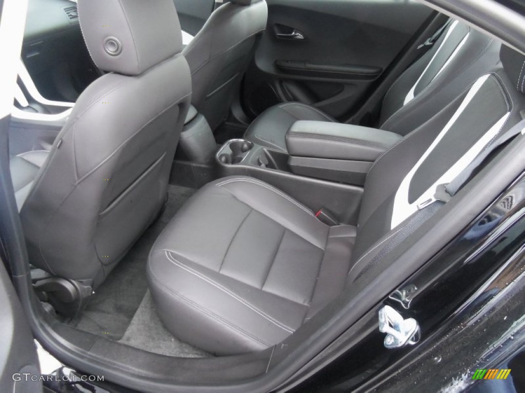 2013 Chevrolet Volt Standard Volt Model Rear Seat Photos