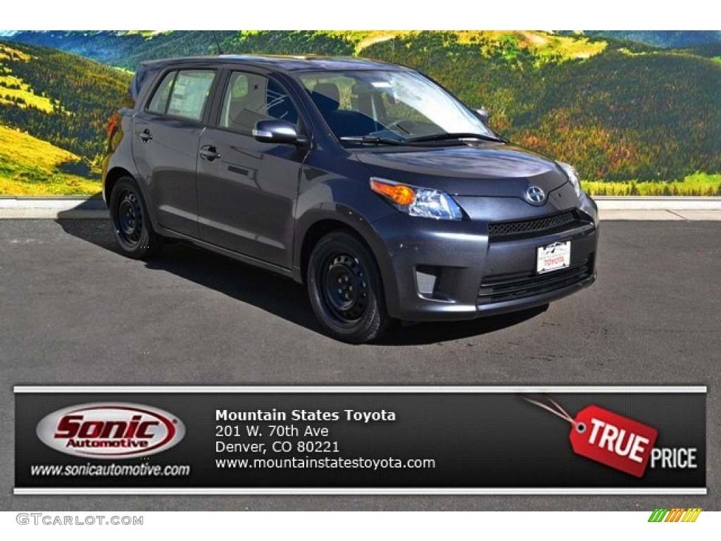 2014 xD  - Magnetic Gray Metallic / Black photo #1