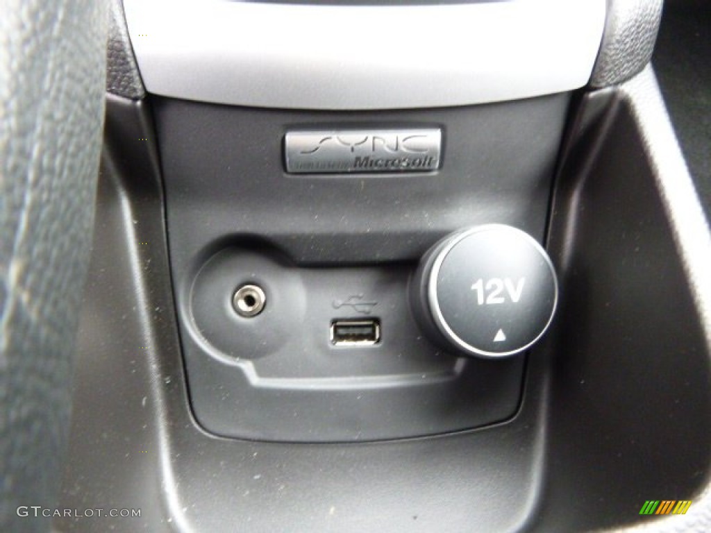 2014 Fiesta SE Sedan - Storm Gray / Charcoal Black photo #18