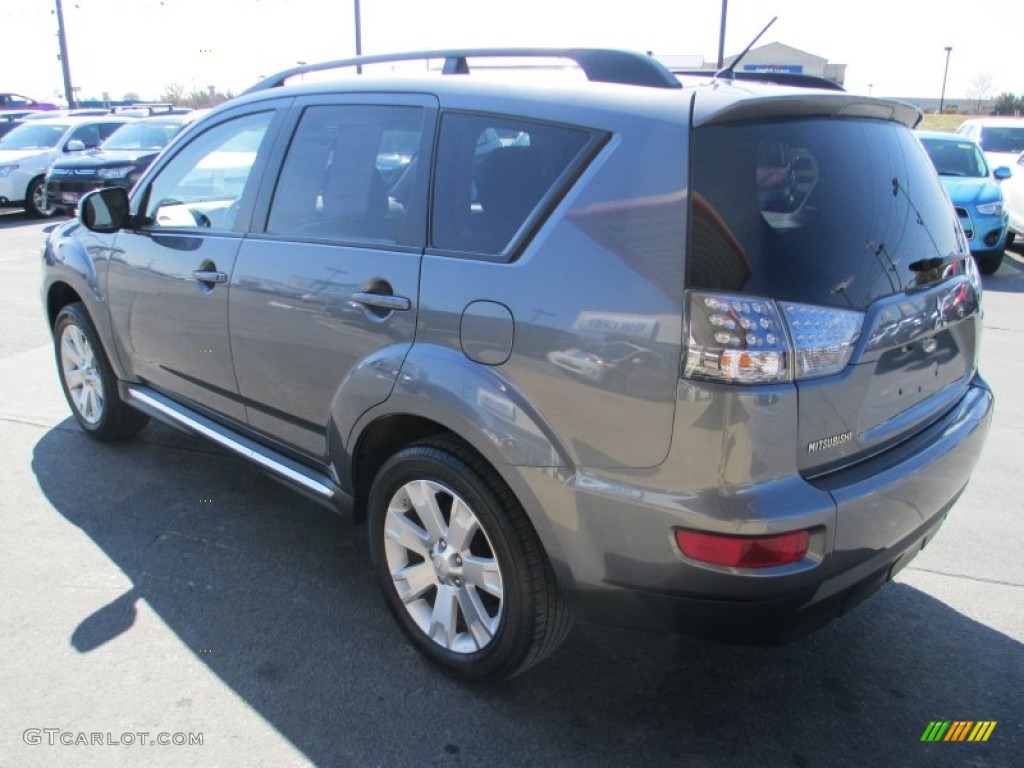 2012 Outlander SE - Graphite Gray Metallic / Black photo #5