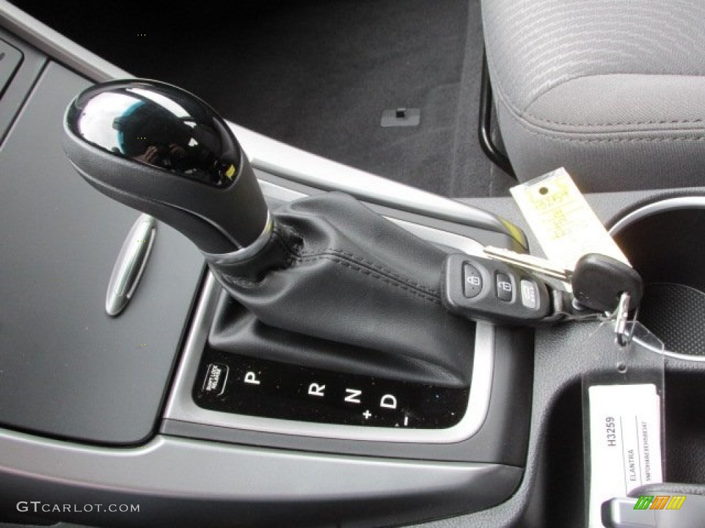 2014 Elantra SE Sedan - Silver / Gray photo #11