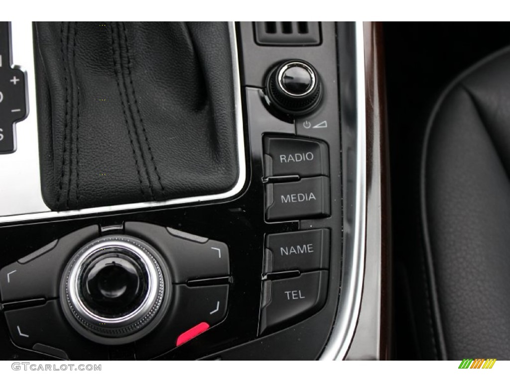 2012 Audi Q5 2.0 TFSI quattro Controls Photo #91691579