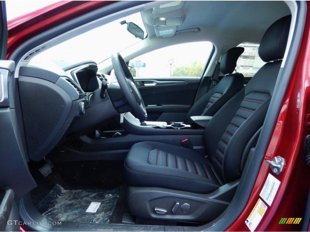 Charcoal Black Interior 2014 Ford Fusion SE Photo #91693985