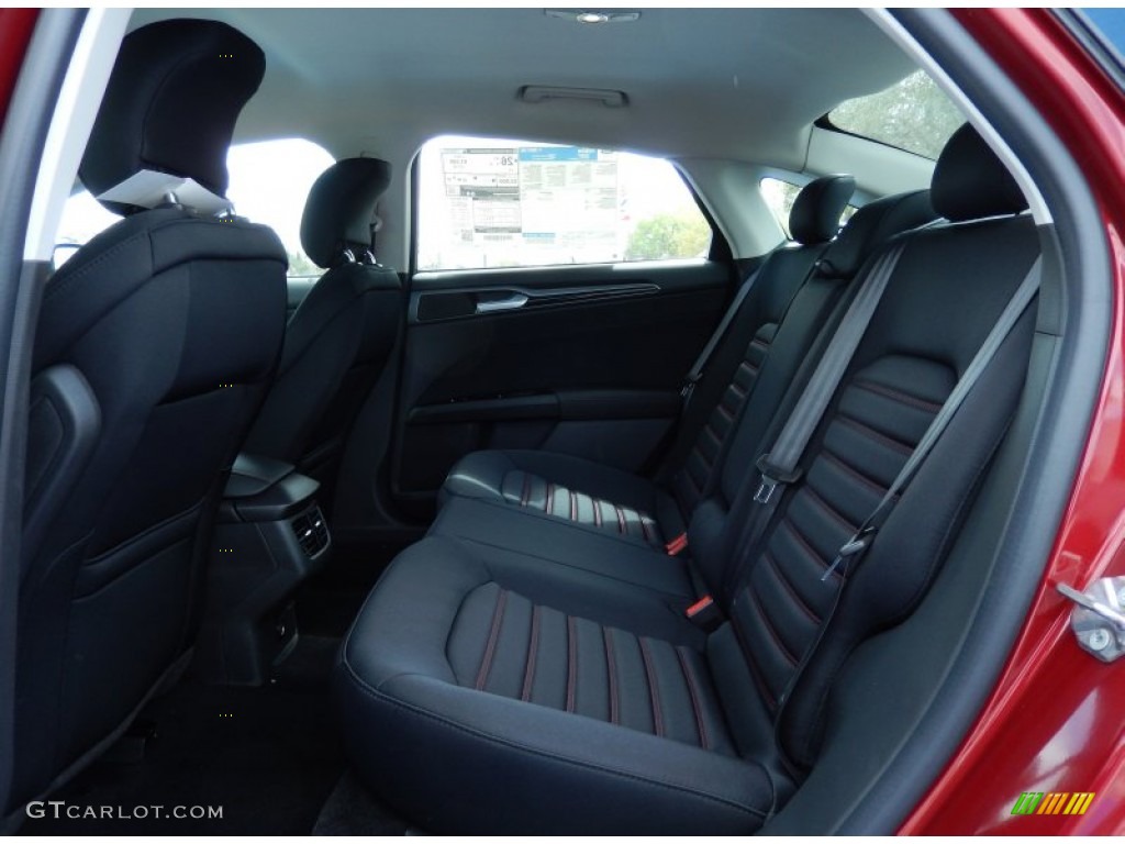 2014 Ford Fusion SE Rear Seat Photos